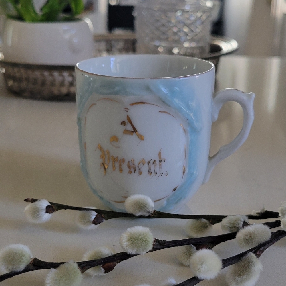 Adorable Childs Cup, Vintage